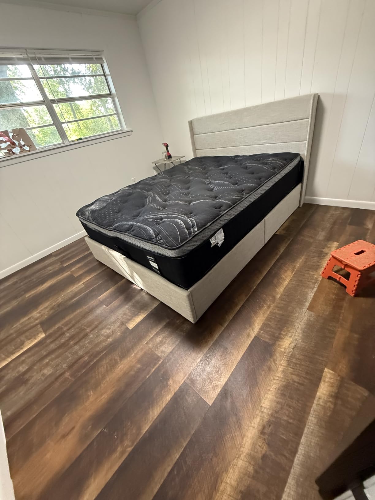 Allewie King Size Lift Up Hydraulic Storage Bed Frame Light Beige | Modern Wingback Headboard, Hydraulic Support Storage, No Box Spring Needed customer photo 2