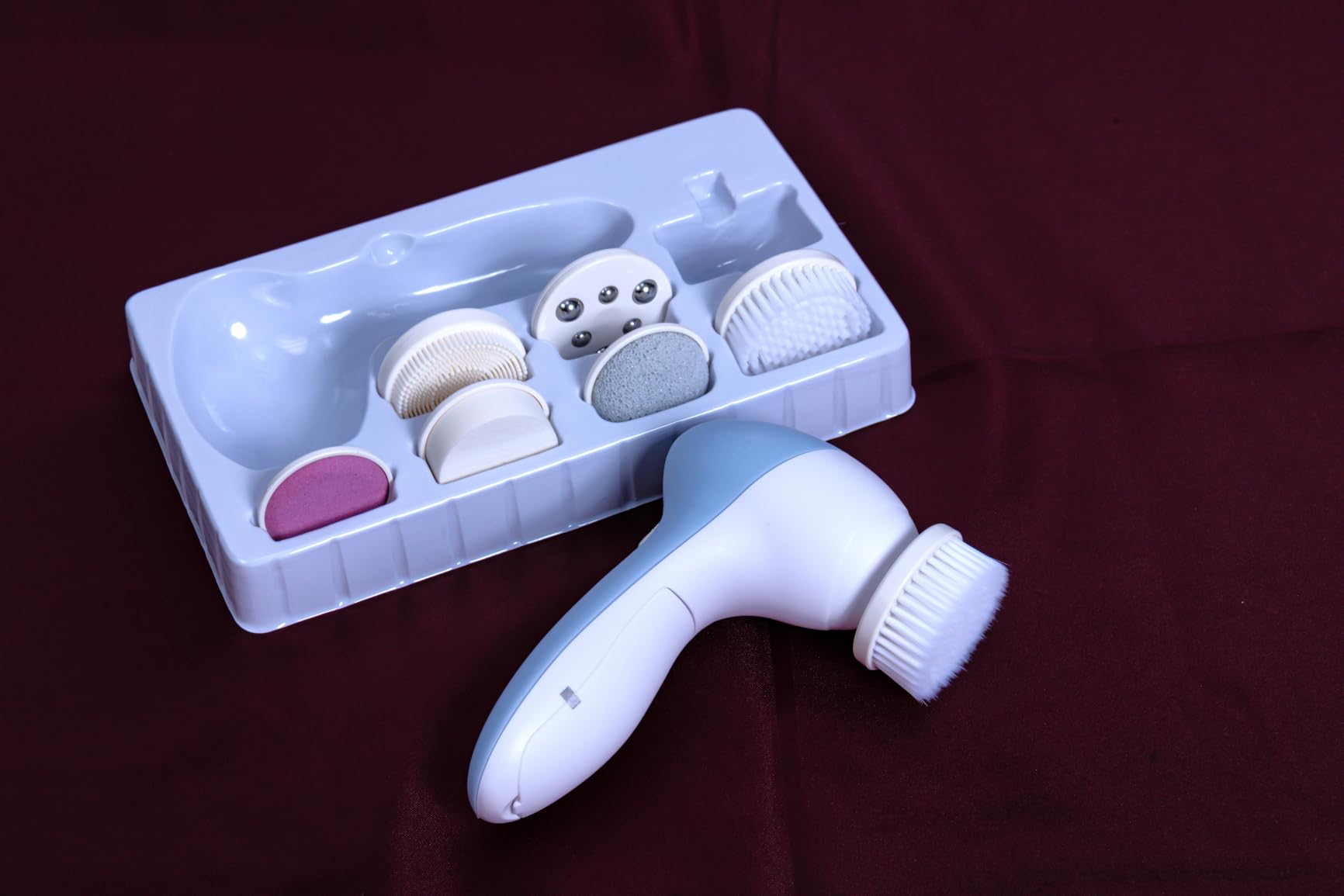 COSLUS Facial Cleansing Brush Face Scrubber, Standard Set, Blue customer photo 2