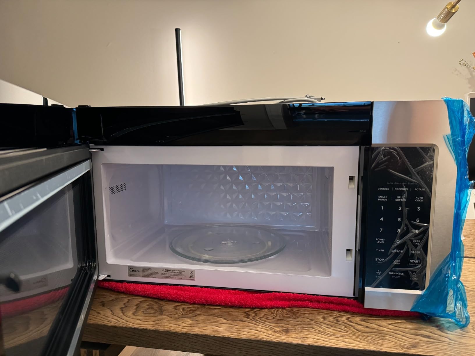 Midea Over the Range Microwave Oven, 1.7 Cu.Ft, 1000W, Stainless Steel customer photo 1