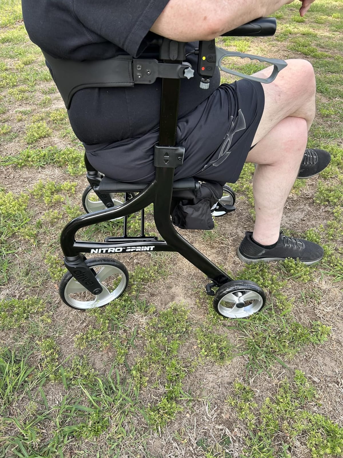 Drive Medical Nitro Sprint Rollator Walker with Seat, Standard, Black customer photo 2