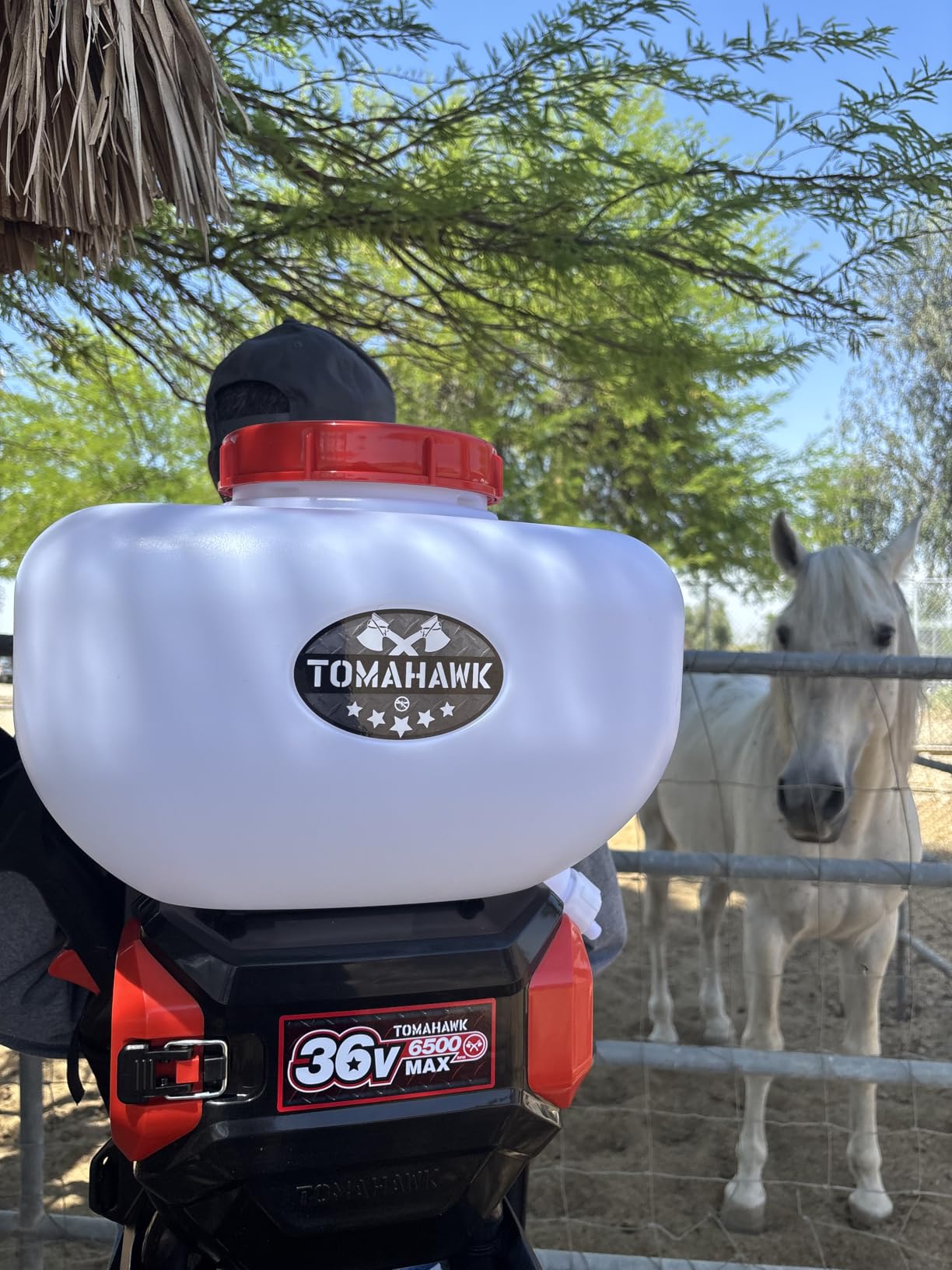 Tomahawk 4 Gal Battery Powered Backpack Mosquito Fogger Sprayer 36V (4 Gal Fogger) customer photo 1