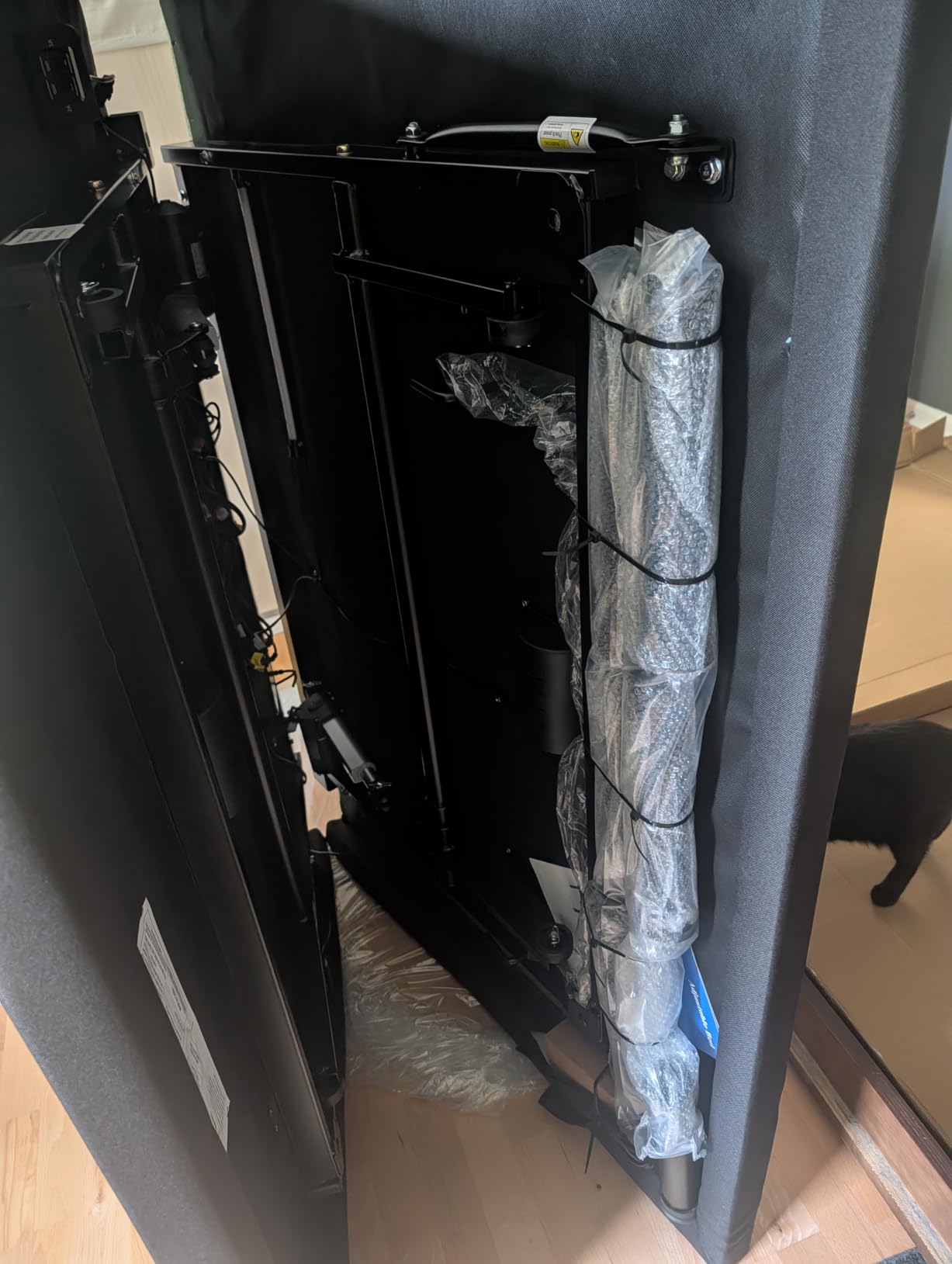Tami Tami T600 Adjustable Bed Frame Queen Size with Remote & Massage - Electric Beds Bases, Zero Gravity, Dual Side USB, Side Pockets, Nightlight, Quiet Motor, Wireless Remote, 5 Min Easy Assembly customer photo 1