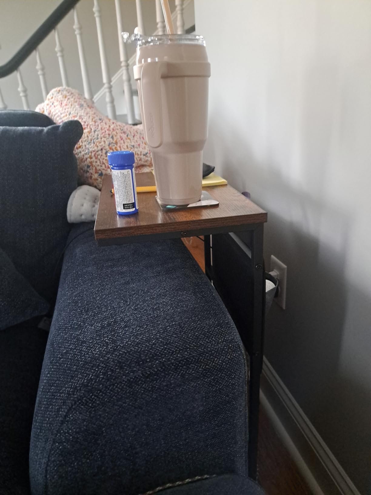 Vantic C Shaped End Table, Small Side Table for Couch customer photo 1