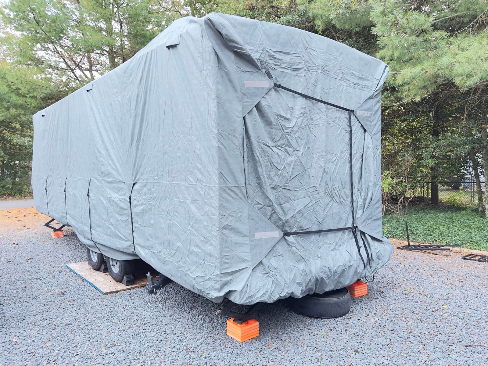 Mofeez Travel Trailer RV Cover 7 Layers for 24'-27' Camper Cover RV Covers | Extra-Thick Windproof Waterproof Rip-Stop Camper Covers with Adhesive Repair Patches, 2Pcs Extra Straps & 4 Tire Covers customer photo 2