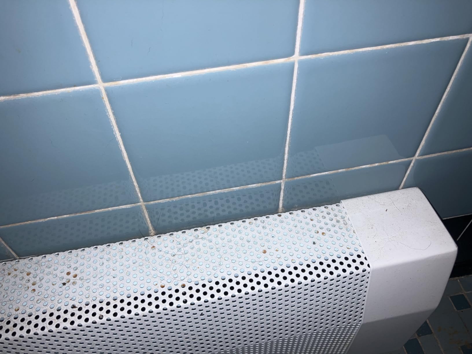 SDSNTE 3 Ft Steel Baseboard Heater Cover with End Caps, White customer photo 1