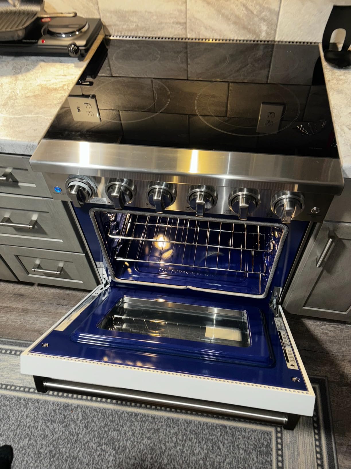 KOSTCH 30 inch Professional Electric Range with 5 Heating Elements Cooktop, 4.55 Cu. Ft. Convection Oven Capacity, Smooth Glass Top, in Stainless Steel, KOS-30RE06H (Red) customer photo 1