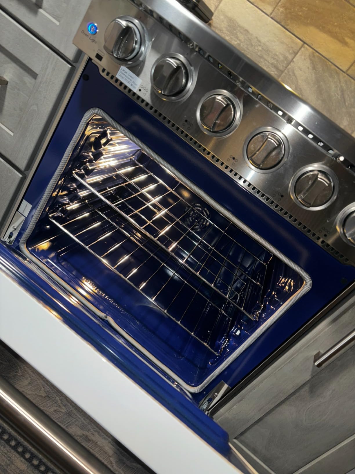 KOSTCH 30 inch Professional Electric Range with 5 Heating Elements Cooktop, 4.55 Cu. Ft. Convection Oven Capacity, Smooth Glass Top, in Stainless Steel, KOS-30RE06H (Red) customer photo 2