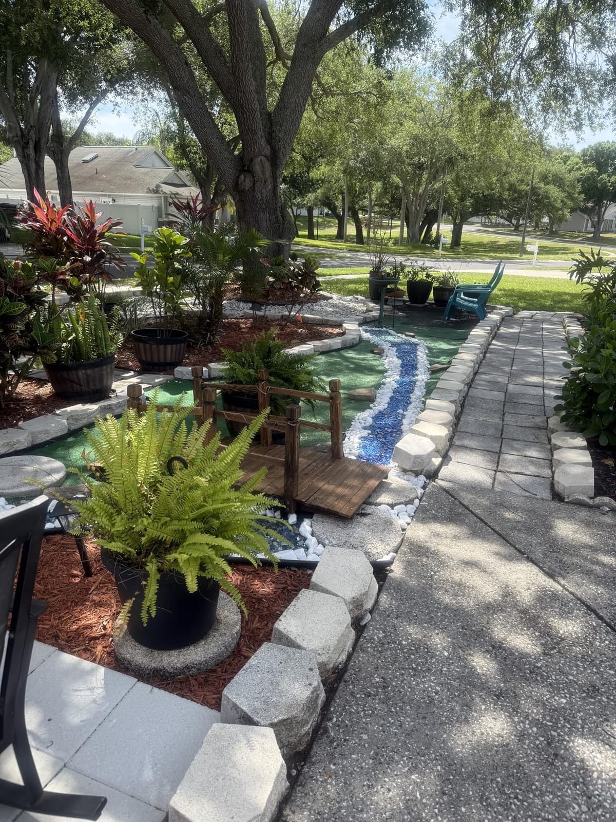 HAPPYGRILL 5FT Wooden Garden Bridge with Double Safety Railings customer photo 1