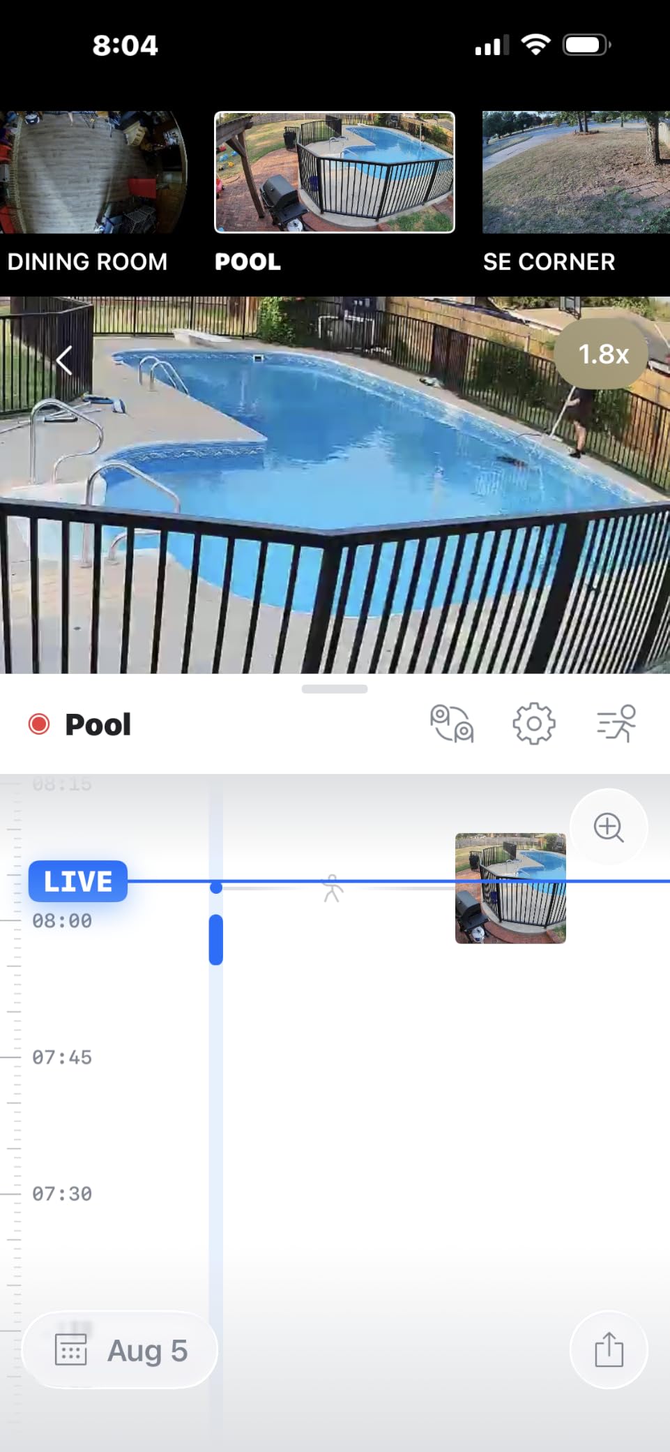 Dolphin Nautilus Pool-Up Robotic Pool Vacuum Cleaner up to 26 FT - Wall Climbing with Scrubber Brush customer photo 1