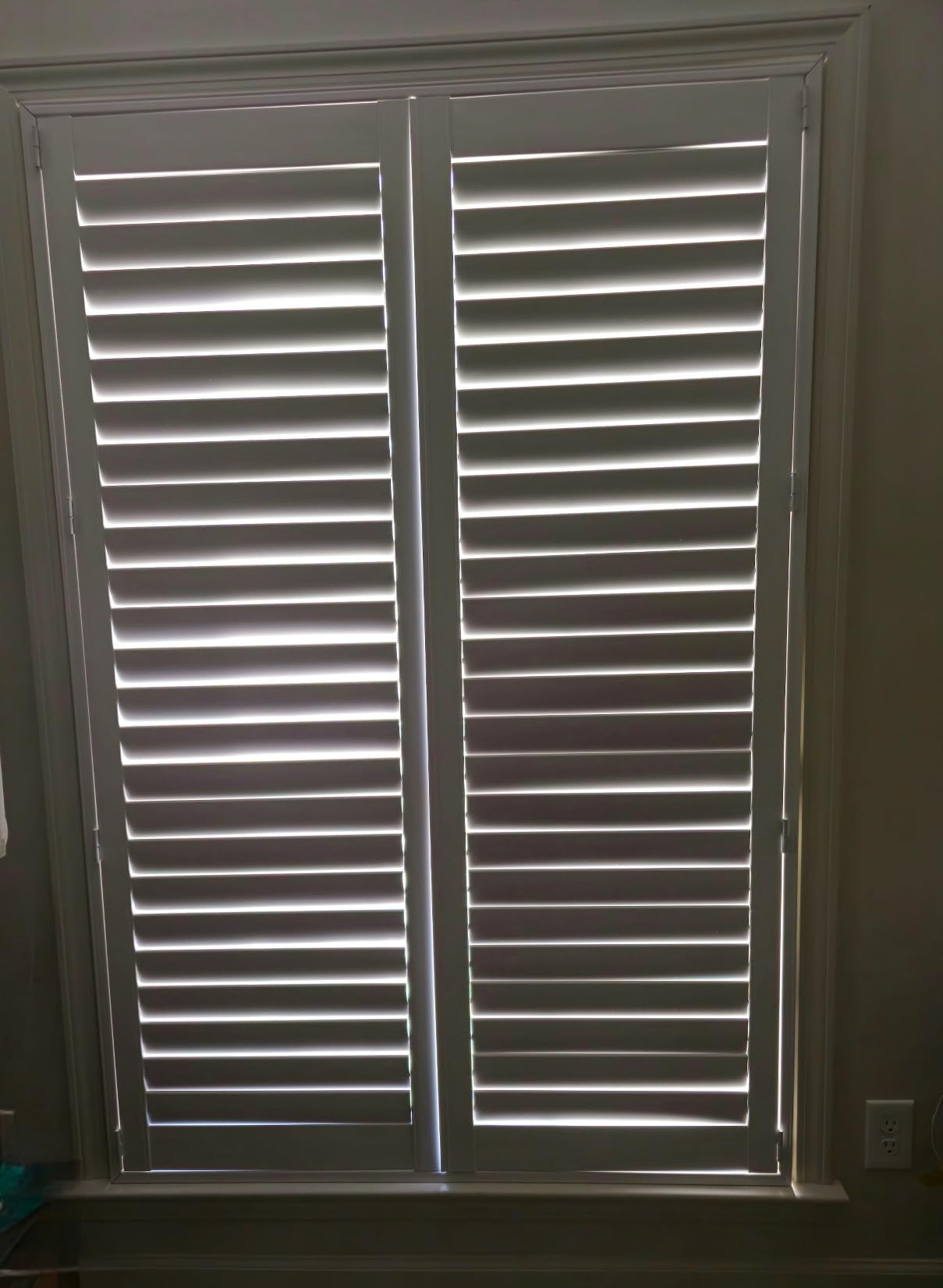 SHUTTER WORKS Plantation Shutters for Interior Windows | Indoor Shutters | Waterproof | Customizable Sizes | Plantation Blinds customer photo 1