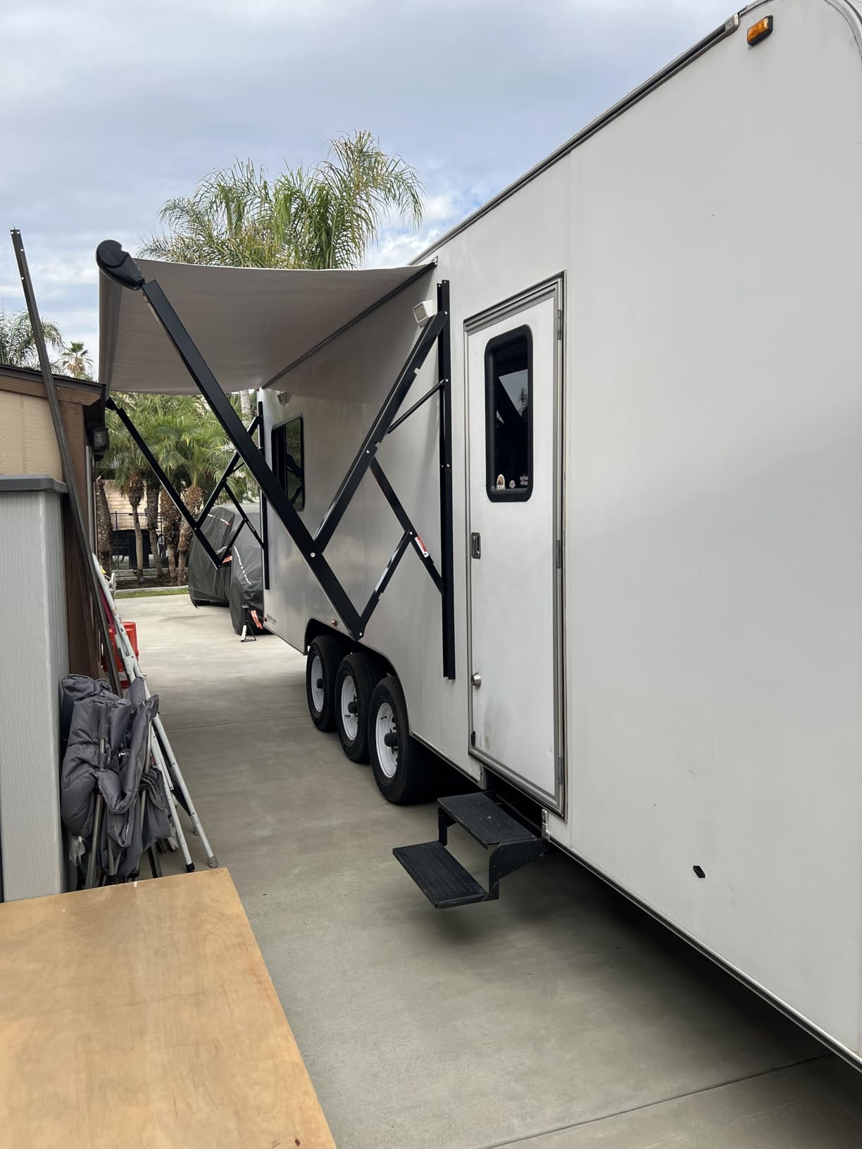 Black Electric Power RV Awning Frame and Fabric Assemblies Full Set for RV, 5th Wheel, Travel Trailers, Toy Haulers, and Motorhome RV Trailer Awning for Home or Camper (16 Feet, Grey Fade) customer photo 1