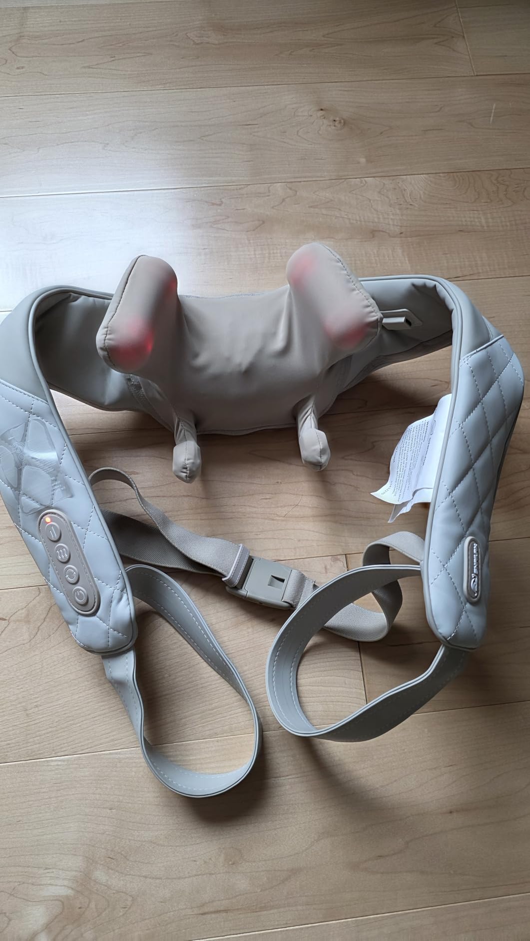 Snailax 4D Cordless Neck and Shoulder Massager with Heat & Kneading, FSA customer photo 1