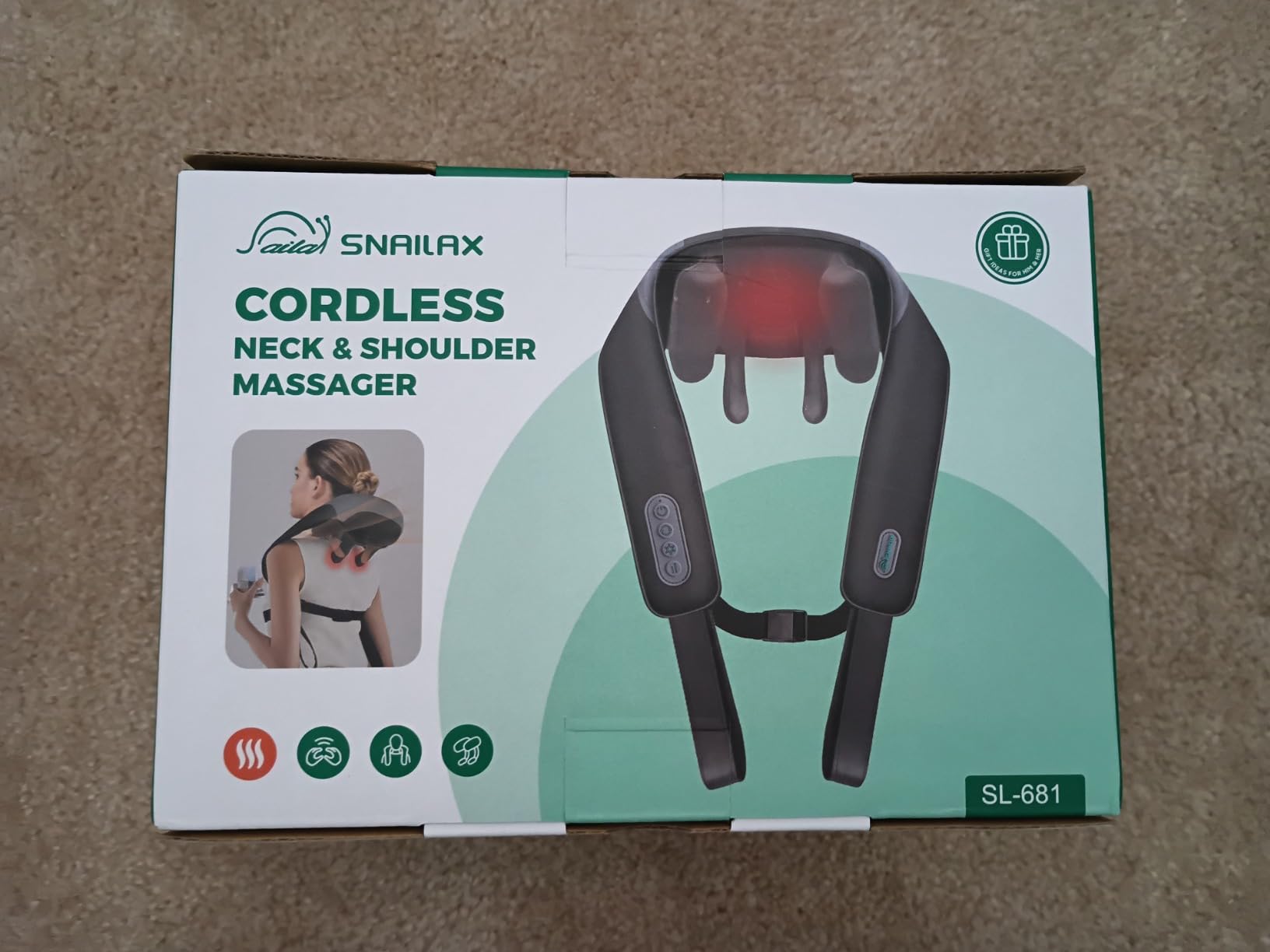 Snailax 4D Cordless Neck and Shoulder Massager with Heat & Kneading, FSA customer photo 2