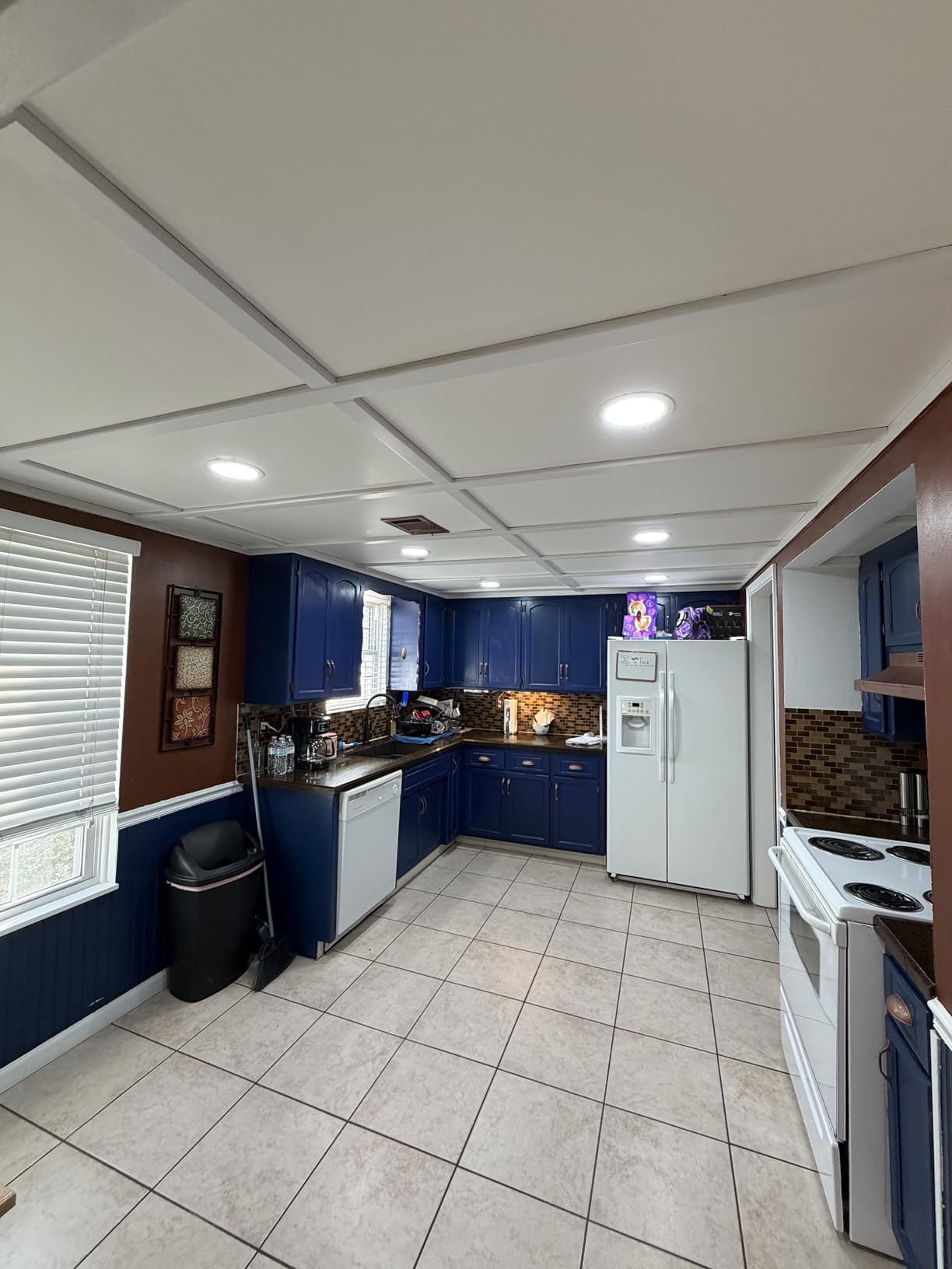 Art3d 12-Pack Stucco Texture Drop Ceiling Tiles, No Sag and Breakage, White customer photo 1