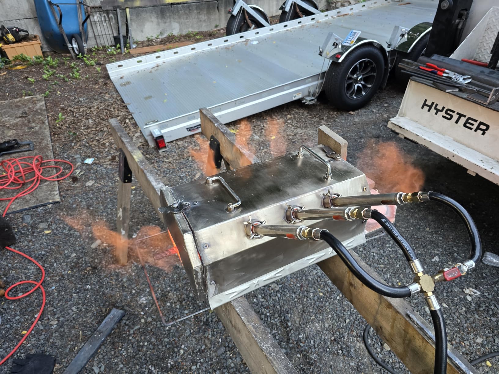 Nelyrho 2-Burner Propane Forge Kit with Double Doors, 2600°F Max customer photo 1