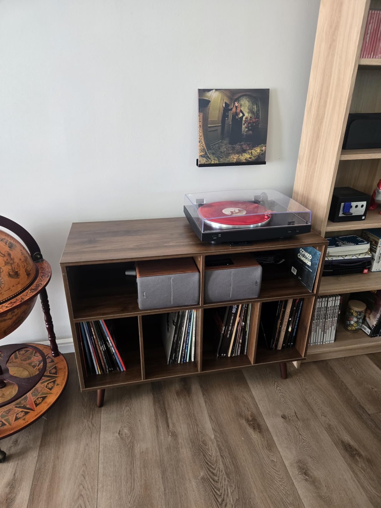 Cozy Castle Record Player Stand with Vinyl Storage Cabinet, Wood Turntable Table Open Shelf Holder Up to 350 Albums Cube Storage Organizer for Living Room, Office, Black customer photo 2
