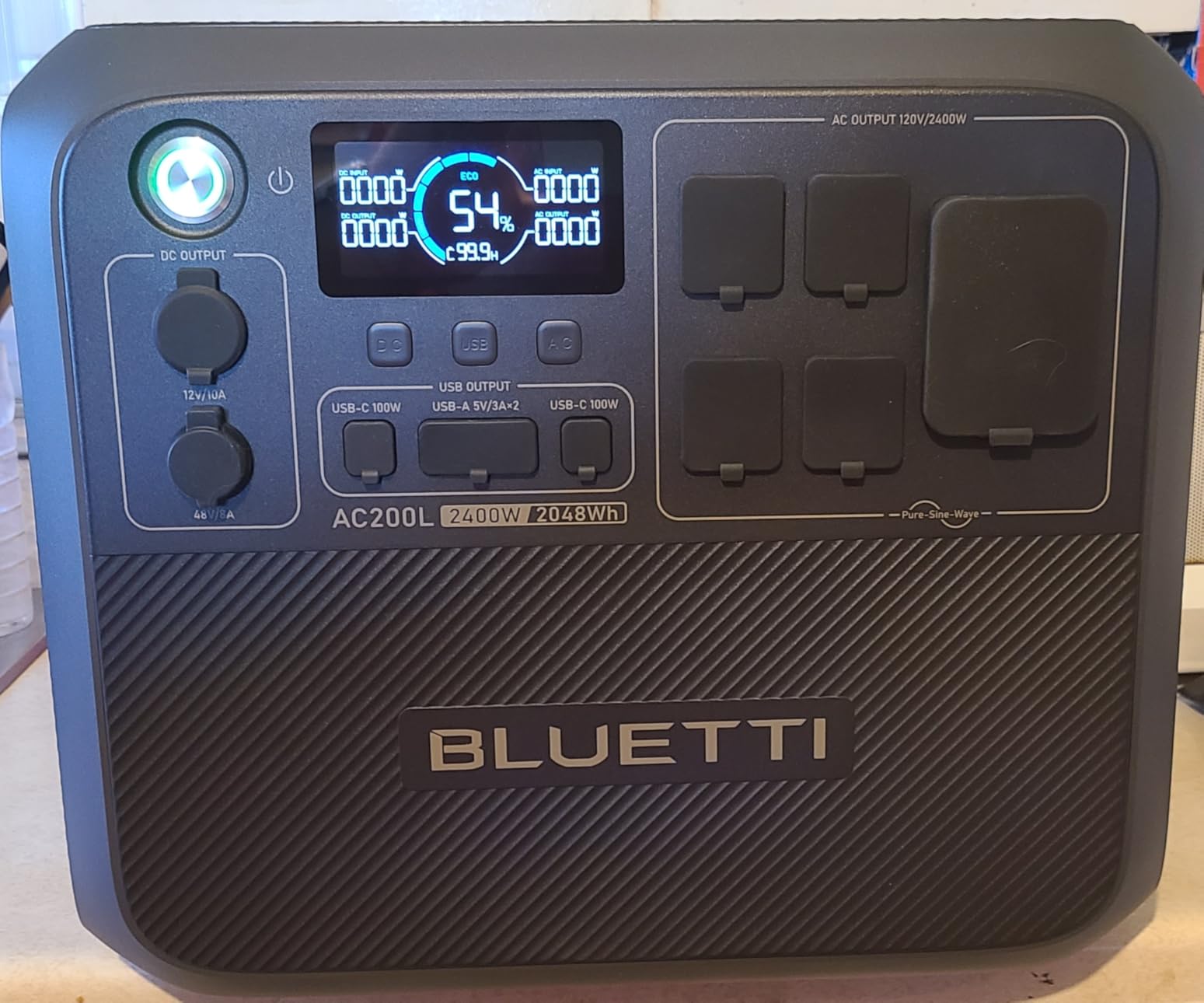 BLUETTI AC200L Portable Power Station 2048Wh 2400W LiFePO4 Battery | 3600W Power Lifting, Expandable to 8192Wh, 30A RV Output, Solar Generator for Camping, RV, Home Use, Emergency customer photo 2