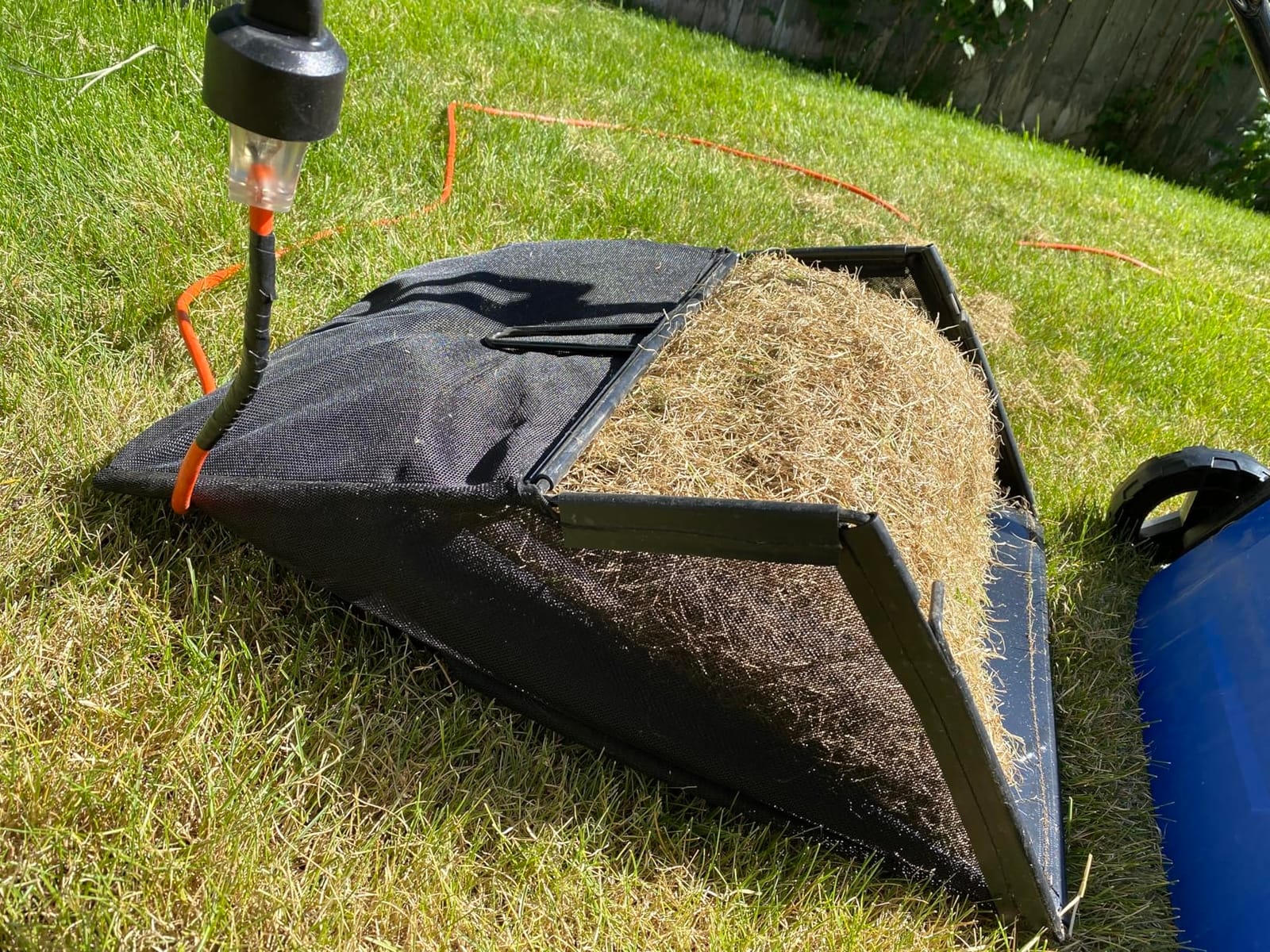 BILT HARD 16 Inch Dethatcher Scarifier Electric Powered, 15 Amp Copper Motor, 5-Position Depth Adjustment, 14.5 gal Thatch Bag, 2 in 1 Walk Behind Thatch Removing Machine for Lawn customer photo 2