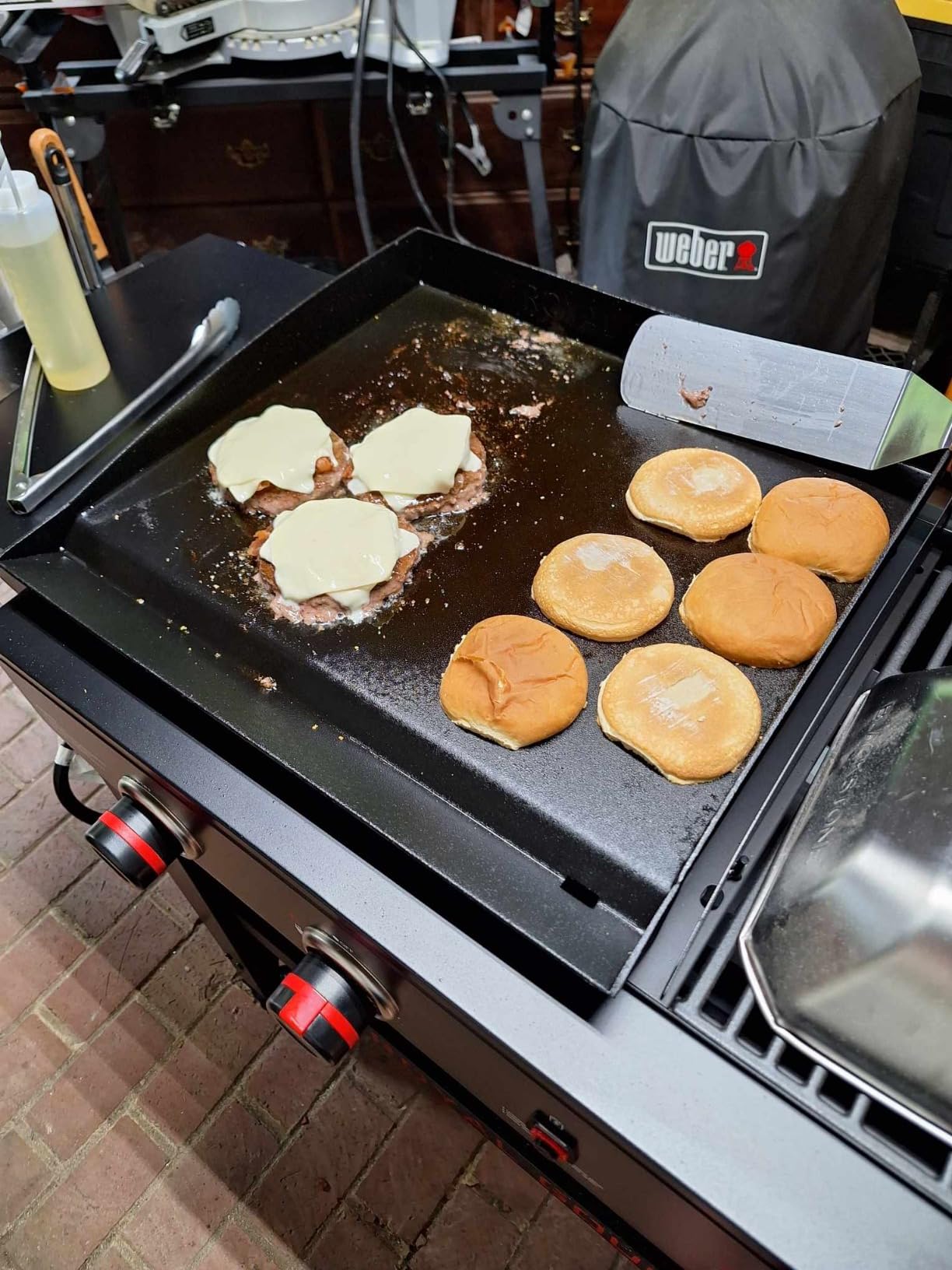 Royal Gourmet GD405A 4 Burner Gas Grill and Griddle Combo,Grilling Gear Set customer photo 1