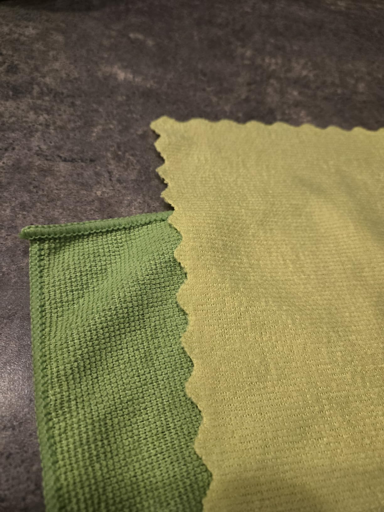 Orighty Microfiber Cleaning Cloth - 24 Pack, Cleaning Rags 12x11 inch customer photo 1
