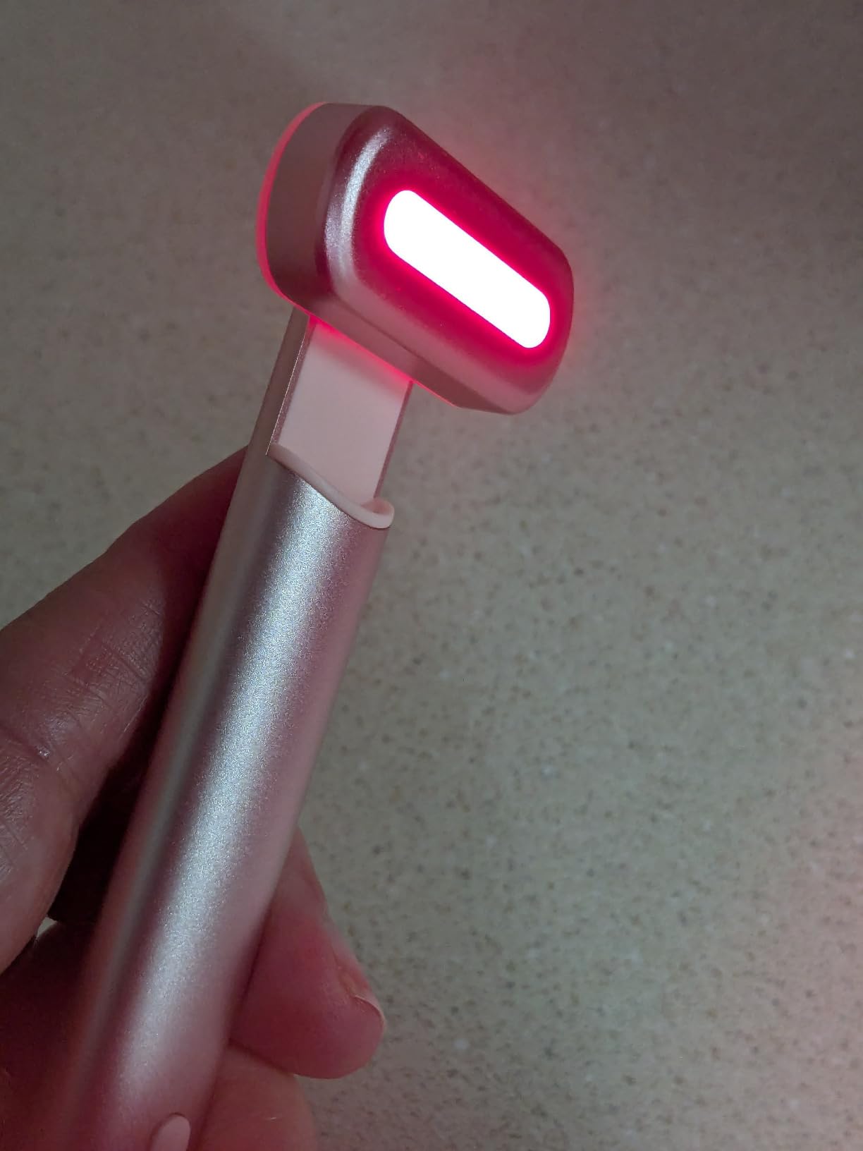 4-in-1 Light-Therapy-Wand,Red Light Therapy for Face and Neck - Microcurrent Facial Device for Anti-Aging - Face & Eye Massager Skincare (2 Colors led Light) customer photo 2