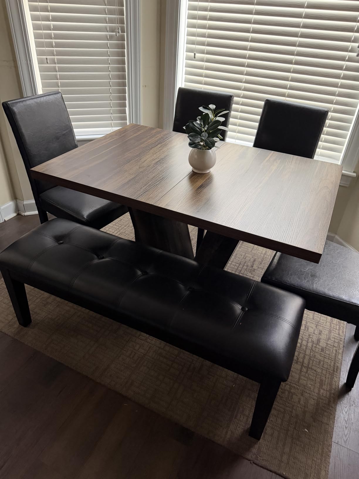 Tribesigns 47-Inch Dining Table for 4, Black Kitchen Dinner Table with Heavy Duty Pedestal, Farmhouse Wooden Eating Table for Home, Dining Room, Small Space, Black & Brown customer photo 1