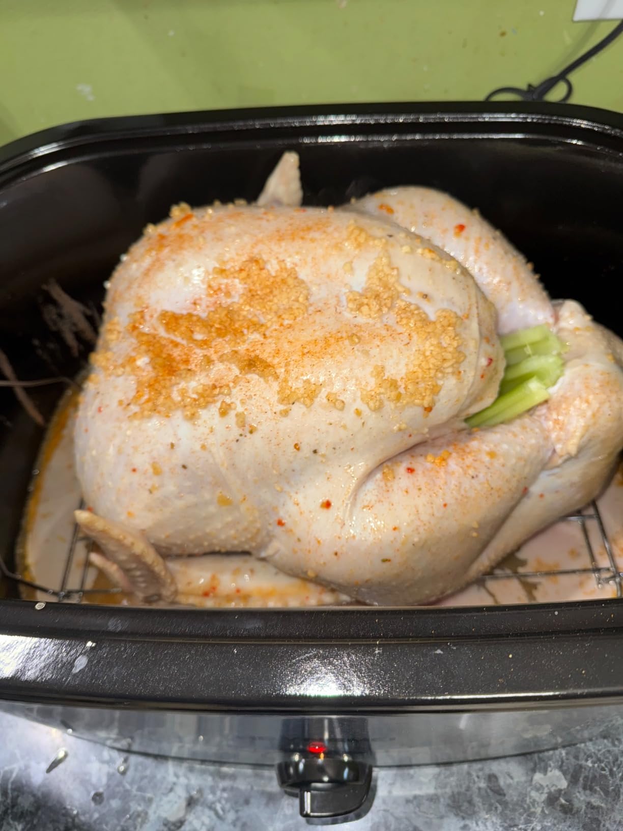 26Qt Turkey Roaster Oven Buffet with Self-Basting Lid, 1450W Electric Roaster Oven with Cool-Touch Handles, Stainless Steel Roaster Oven with Removable Pan and Rack, Silver customer photo 1
