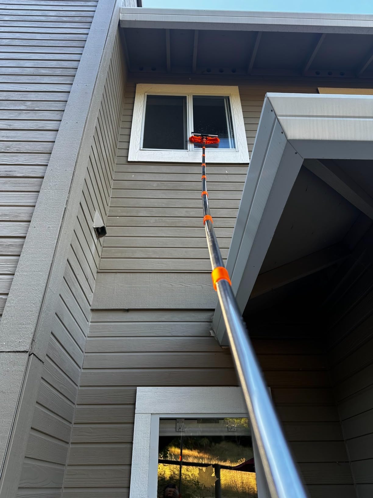 20 ft+ Reach Squeegee Window Cleaner Duster 2 in 1 Rotatable Window Cleaning Tool Kit with 3-14 ft Extension Pole, Window Washing Equipment for Indoor Outdoor Window Car Glass - 3 Pads customer photo 2