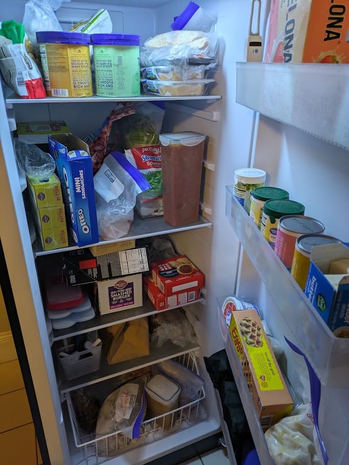 BLACK+DECKER 17 Cu. Ft. Convertible Freezer Refrigerator, BUC1700XS customer photo 1