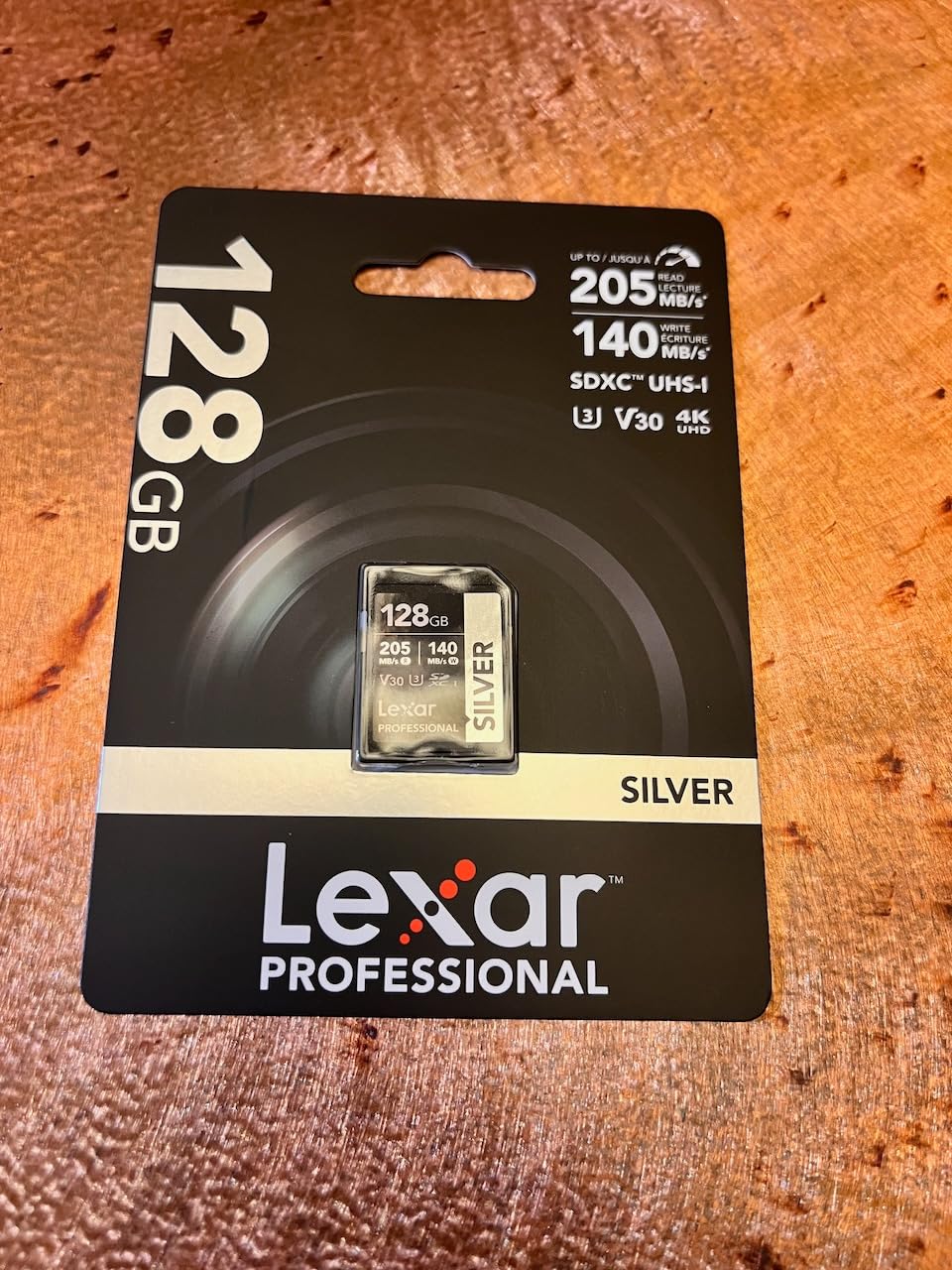 Lexar 128GB Silver SD Memory Card, 225MB/s Read, 4K, V30, U3, UHS-I customer photo 2