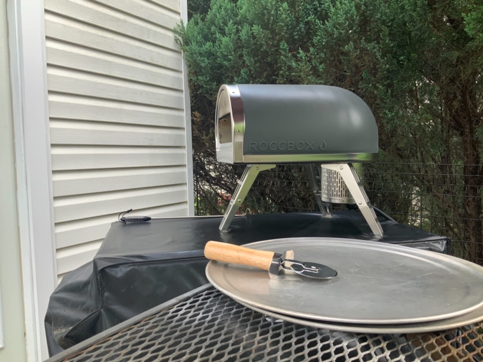 Gozney Roccbox Outdoor Pizza Oven, Portable, Gas & Wood Fired - Black | Heats up to 950F, Restaurant-Grade, Compact and Low-Profile Design Make 12
