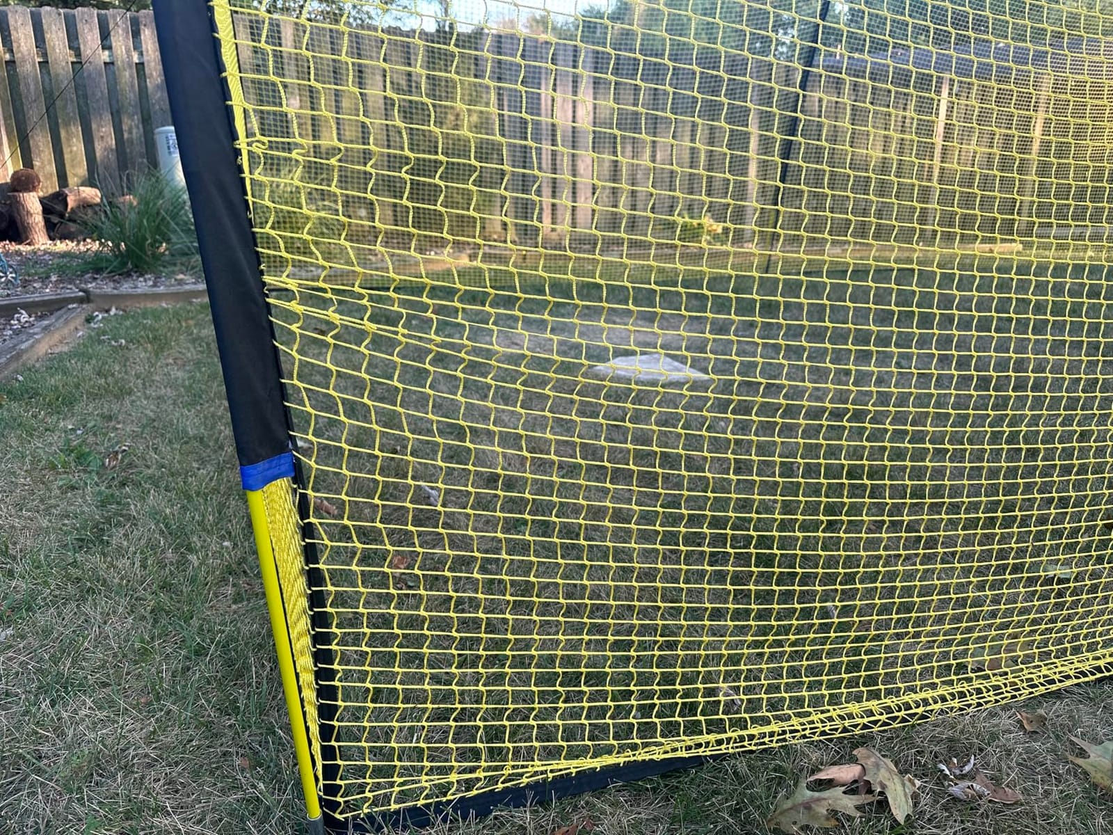Apex Sports Portable 22ft x 12ft x 8ft Baseball & Softball Batting Cage with Pitching Machine Hole, 3ply 1.25'' Yellow Netting, Secure Steel Poles, 12.7MM Fibreglass Poles, Carry Bag Included customer photo 1