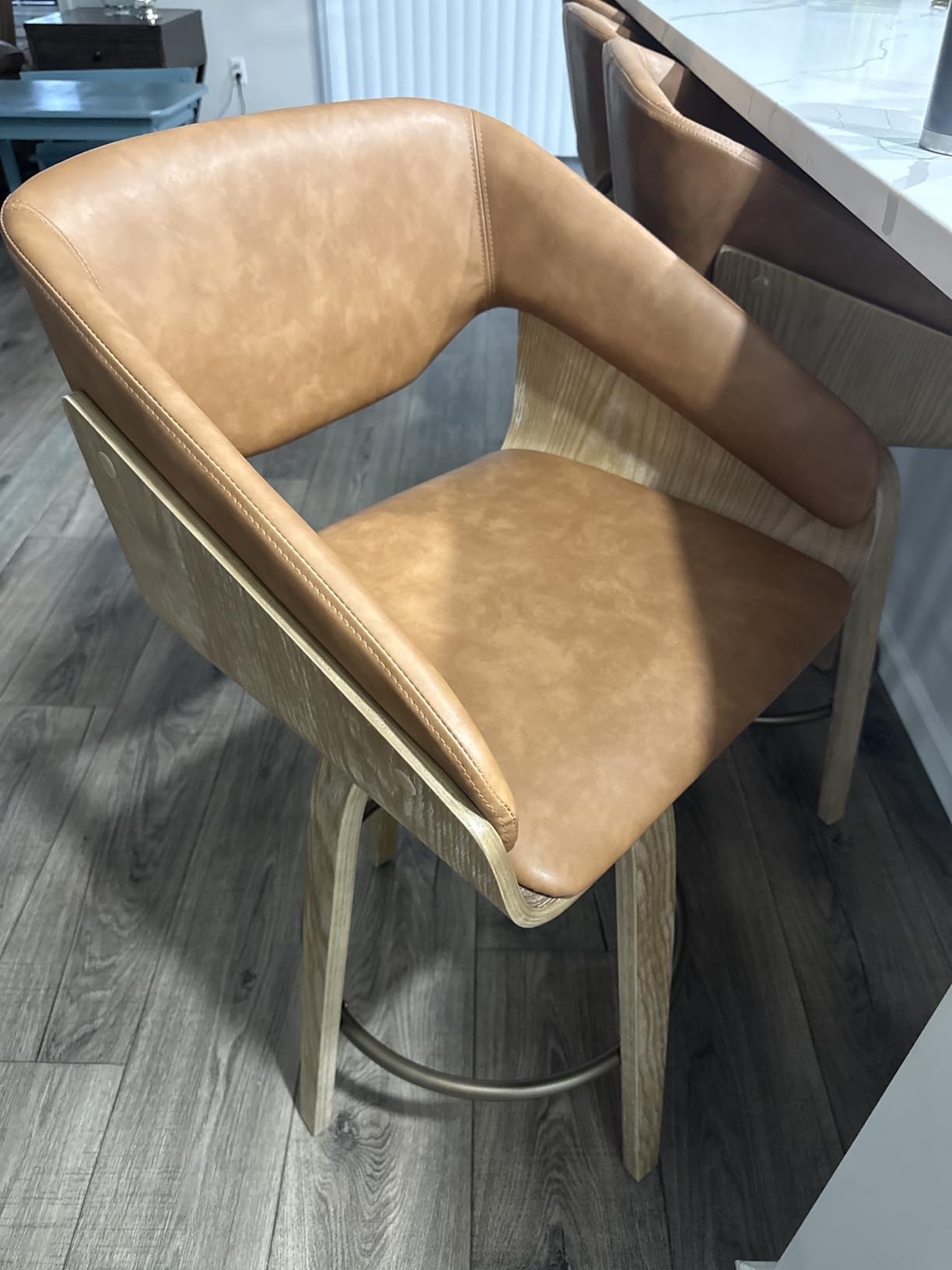 26'' Modern Barrel Swivel Counter Stools Counter Height Swivel Bar Stools with Backs Set of 2, Beige Chenille Upholstered Bar Height stools, Farmhouse Solid Wood Barstools for Kitchen Island customer photo 2