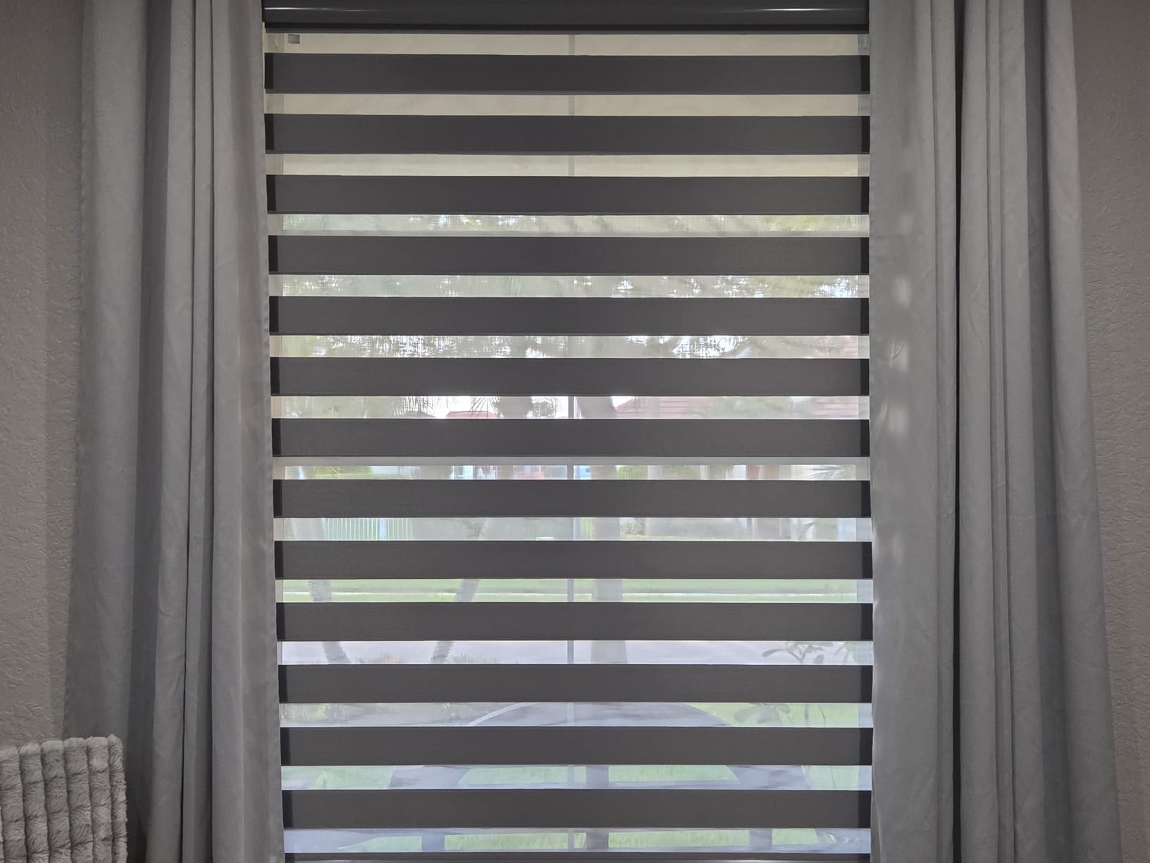ChrisDowa Cordless Zebra Blinds for Windows, Light Filtering Roller Shades customer photo 2