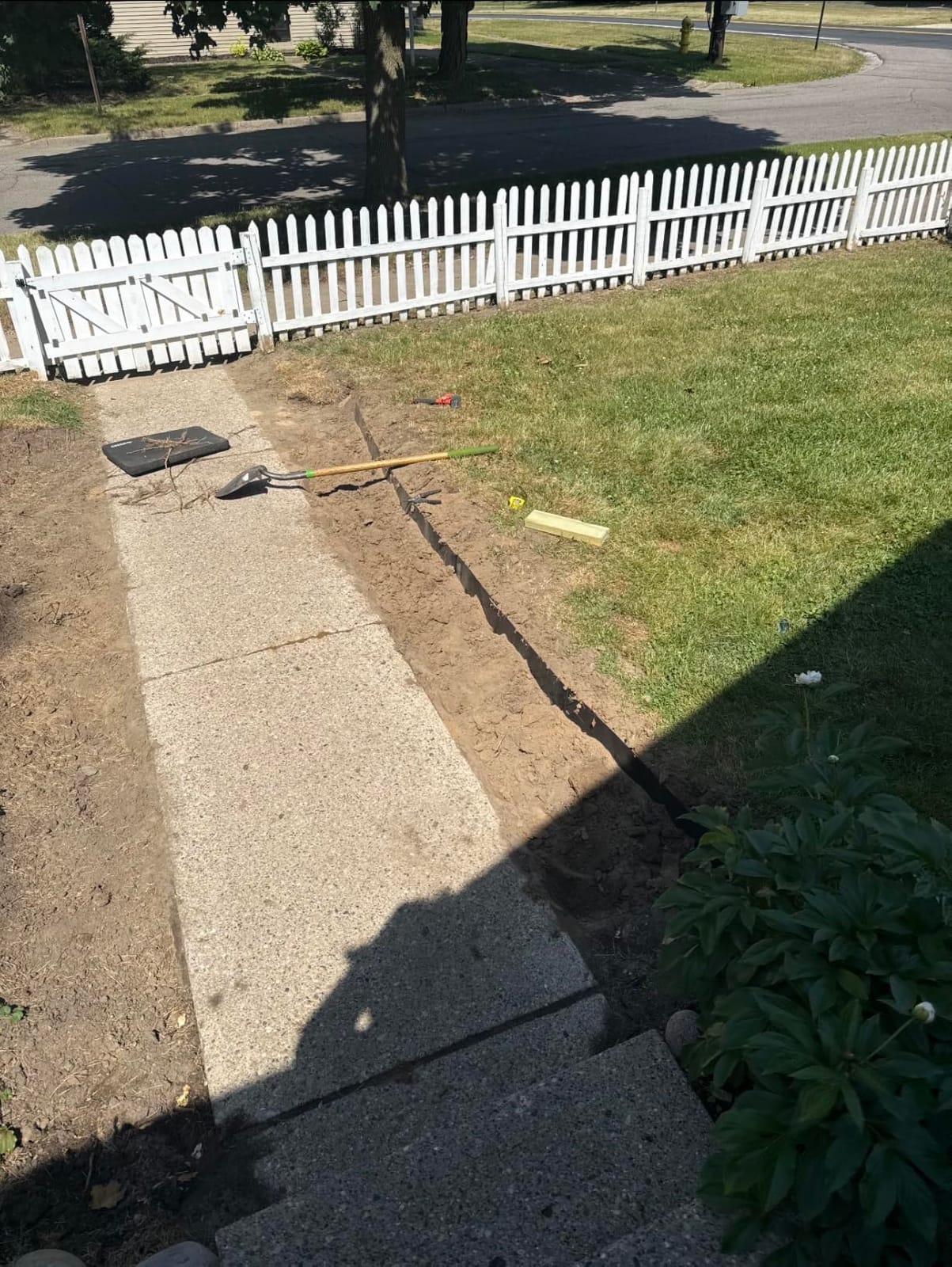 20ft. Galvanized Steel Landscape Edging (6-Pack) – 40