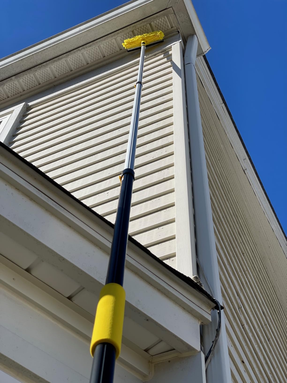 24 Feet High Reach Squeegee Window Cleaner Kit with 5-18Ft Extension Pole customer photo 1