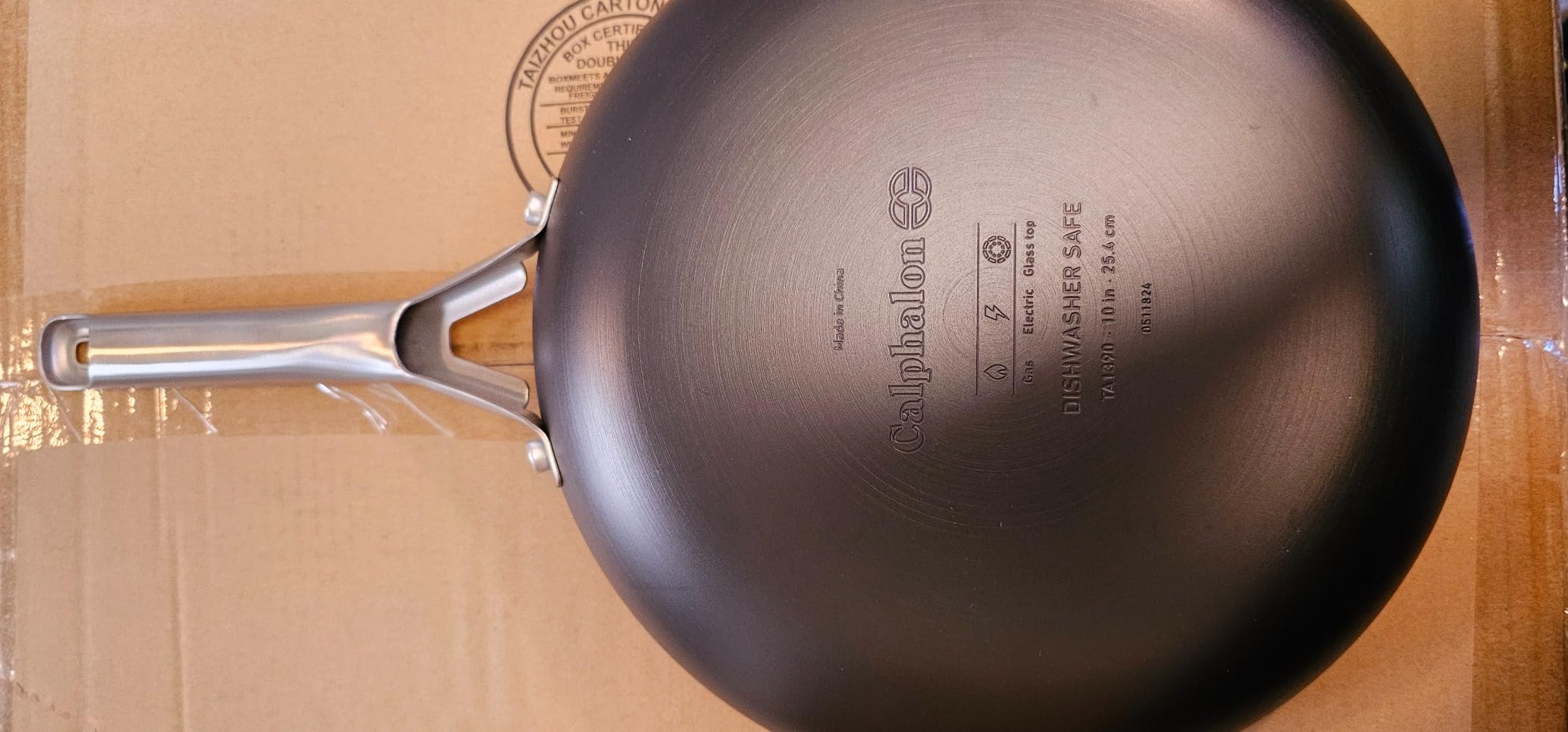 Calphalon® Hard-Anodized Nonstick 8