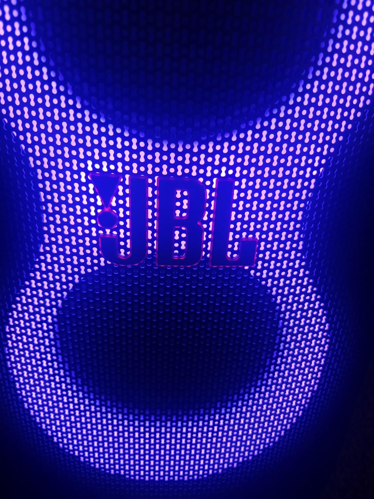 JBL PartyBox Club 120 Portable Party Speaker, Bluetooth, Lights - White customer photo 1