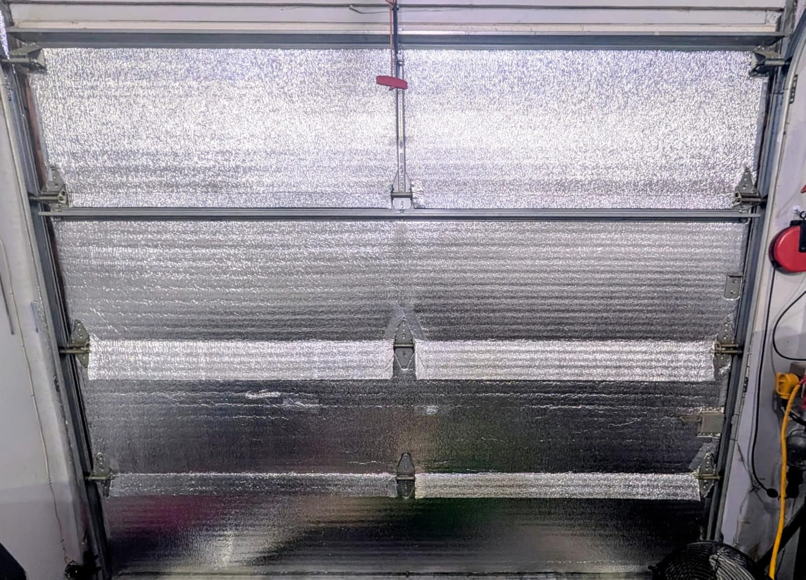 VEVOR Double Reflective Insulation Roll, Foam Core Radiant Barrier, 3.2 mm 48 in x 50 ft, Double-Sided Aluminum Foil EPE Foam Heat Reflective Shield, Thermal Insulation Roll for Window RV Roof customer photo 1