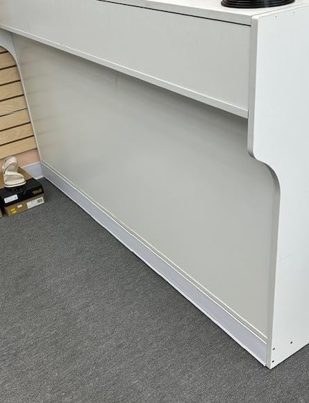Peel and Stick Vinyl Baseboard Trim, 4 in x 20 ft Vinyl Wall Base, White customer photo 2