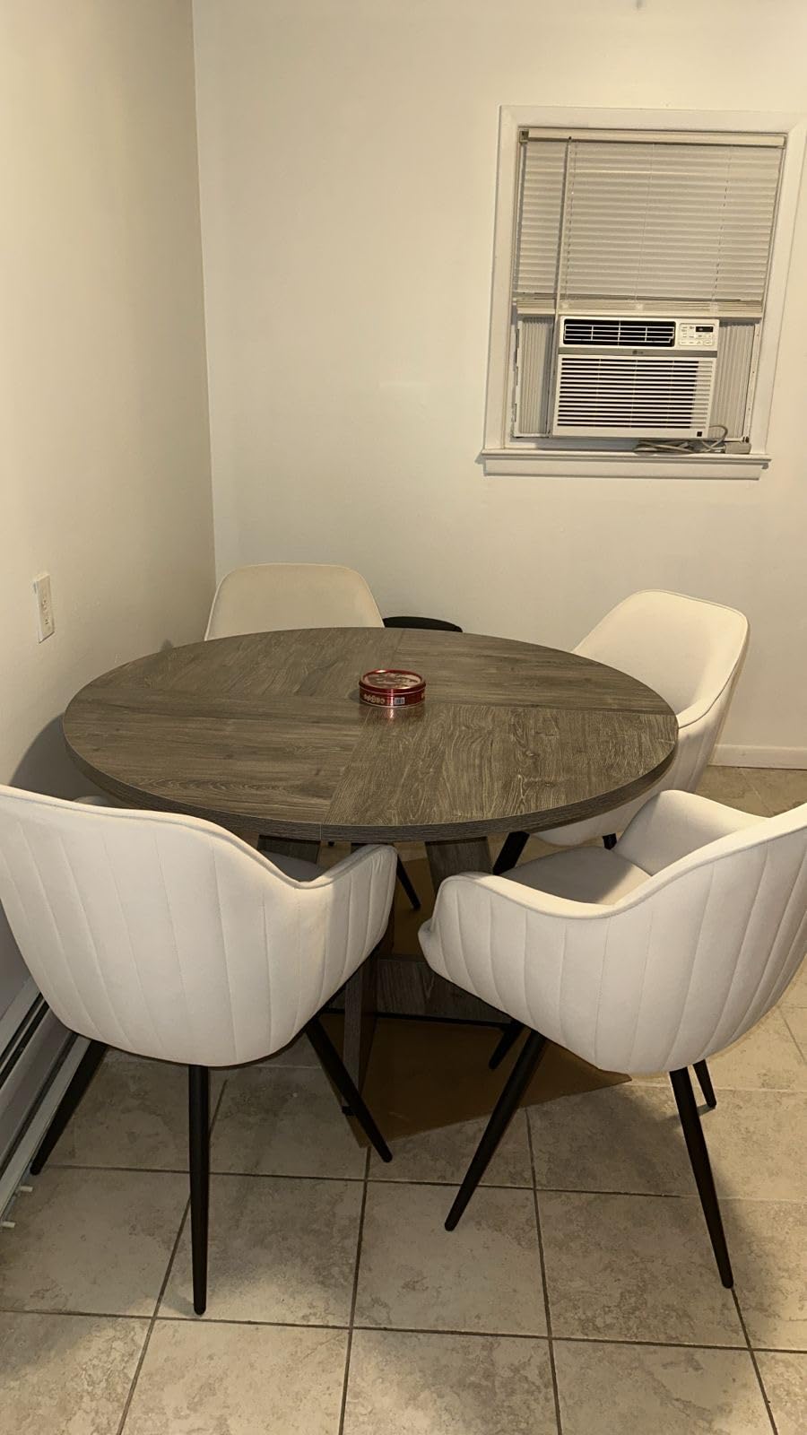 Tribesigns Farmhouse Dining Table, 47 Inch Round Dinner Table for 4, Rustic Round Dining Room Table for Home Dining Room Living Room (Wood) customer photo 2