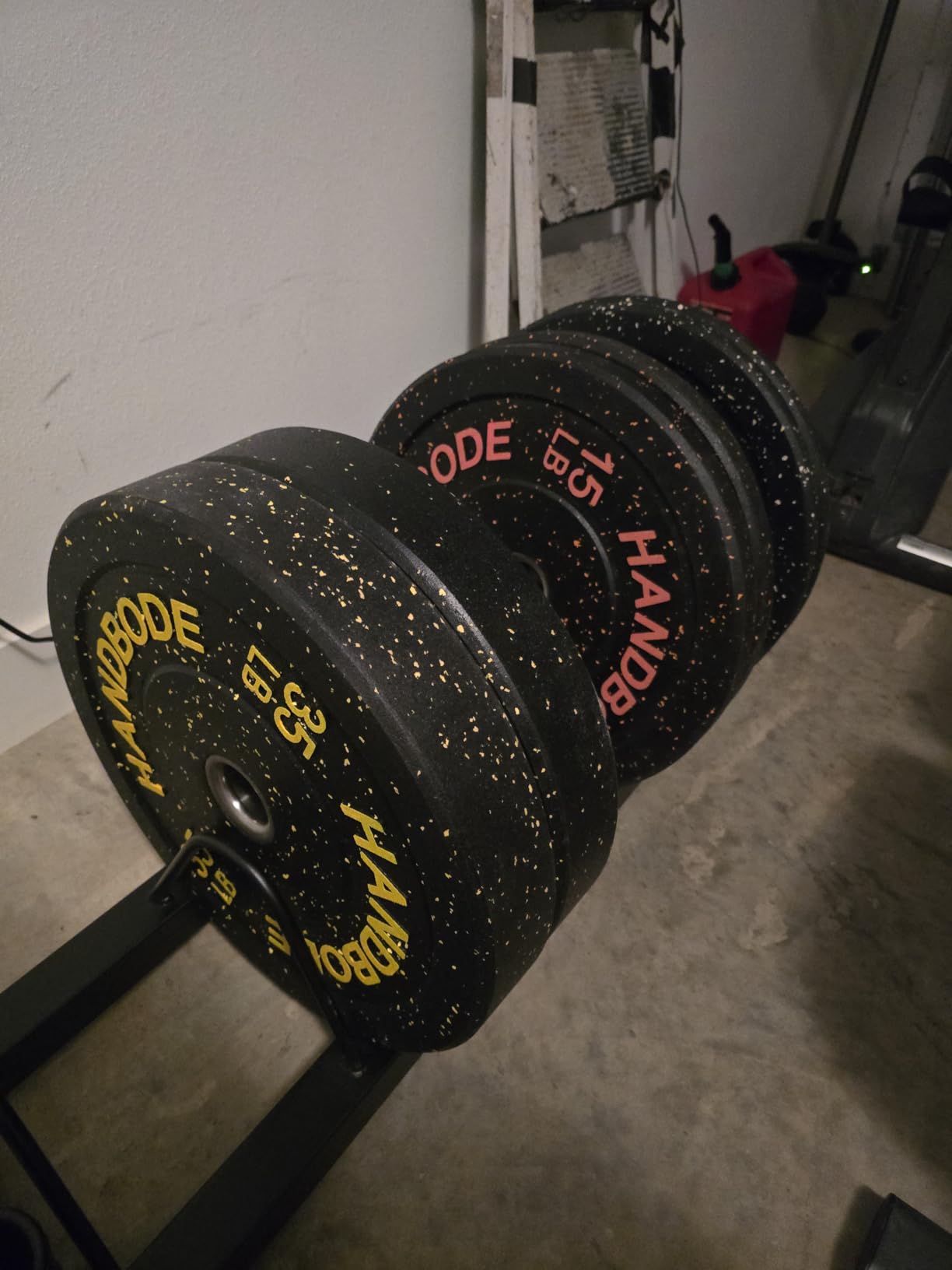HANDBODE 2-Inch Weight Plates High Bounce, Olympic Bumper Plate Set 45/100/160/190/260/300lb, Colored Weight Plates Set for Home Gym, Barbell Weights Rubber Strength Training Plate for Weight Lifting customer photo 1
