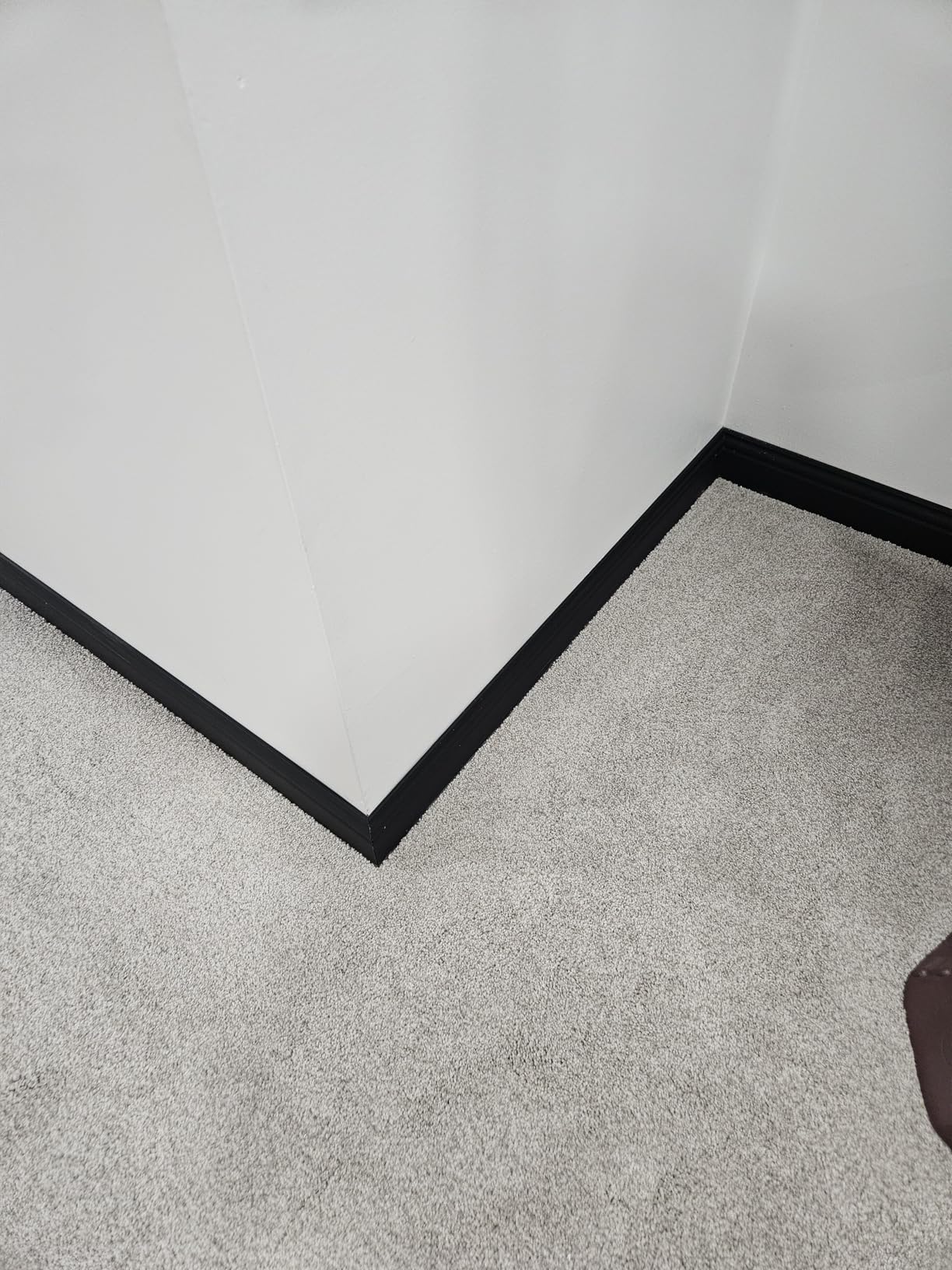 Art3d High Impact Baseboard Wall Molding Trims, Skirting Board, White customer photo 1