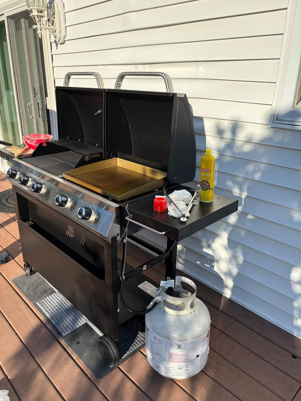 Sophia & William Propane Gas Grill and Griddle Combo, Dual Outdoor BBQ customer photo 1