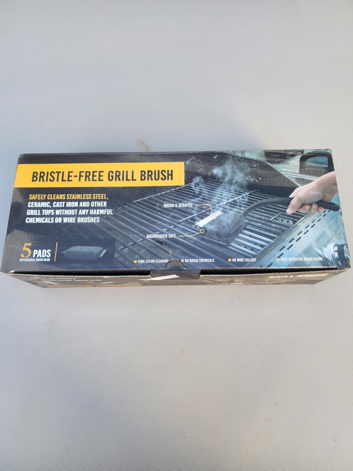 MEKER Grill Brush Bristle Free, Grill Cleaner Brush with 5 BBQ Replacement Head for Cast Iron, Stainless Steel Grates, Safe Grill Scraper Outdoor BBQ Grill, Black customer photo 2