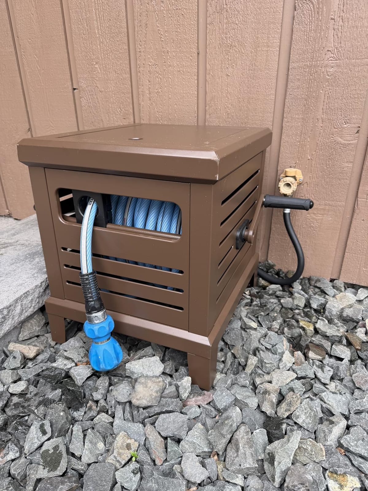 Relhost Hose Reel, Heavy Duty Metal Deck Box Hideaway Holds 125 ft x 5/8