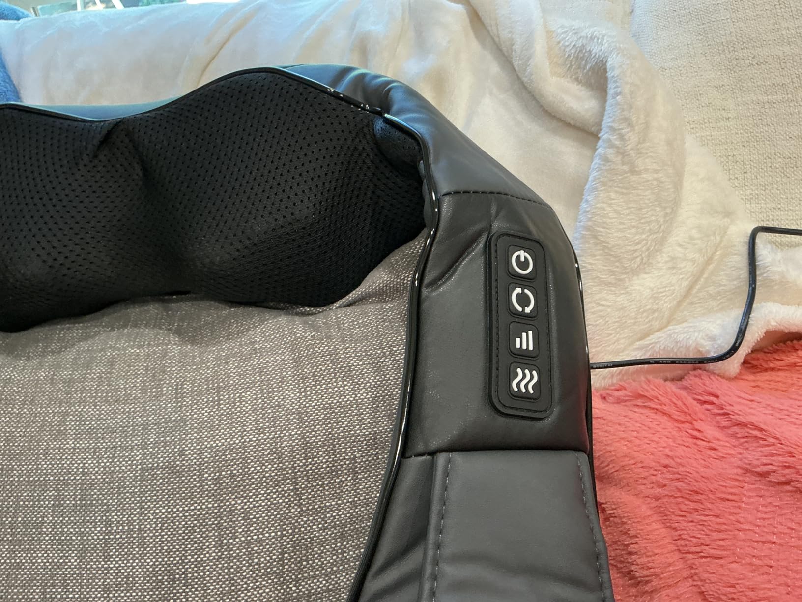 Nekteck Shiatsu Neck Massager with Heat for Pain Relief, Gray, NOT Cordless customer photo 2