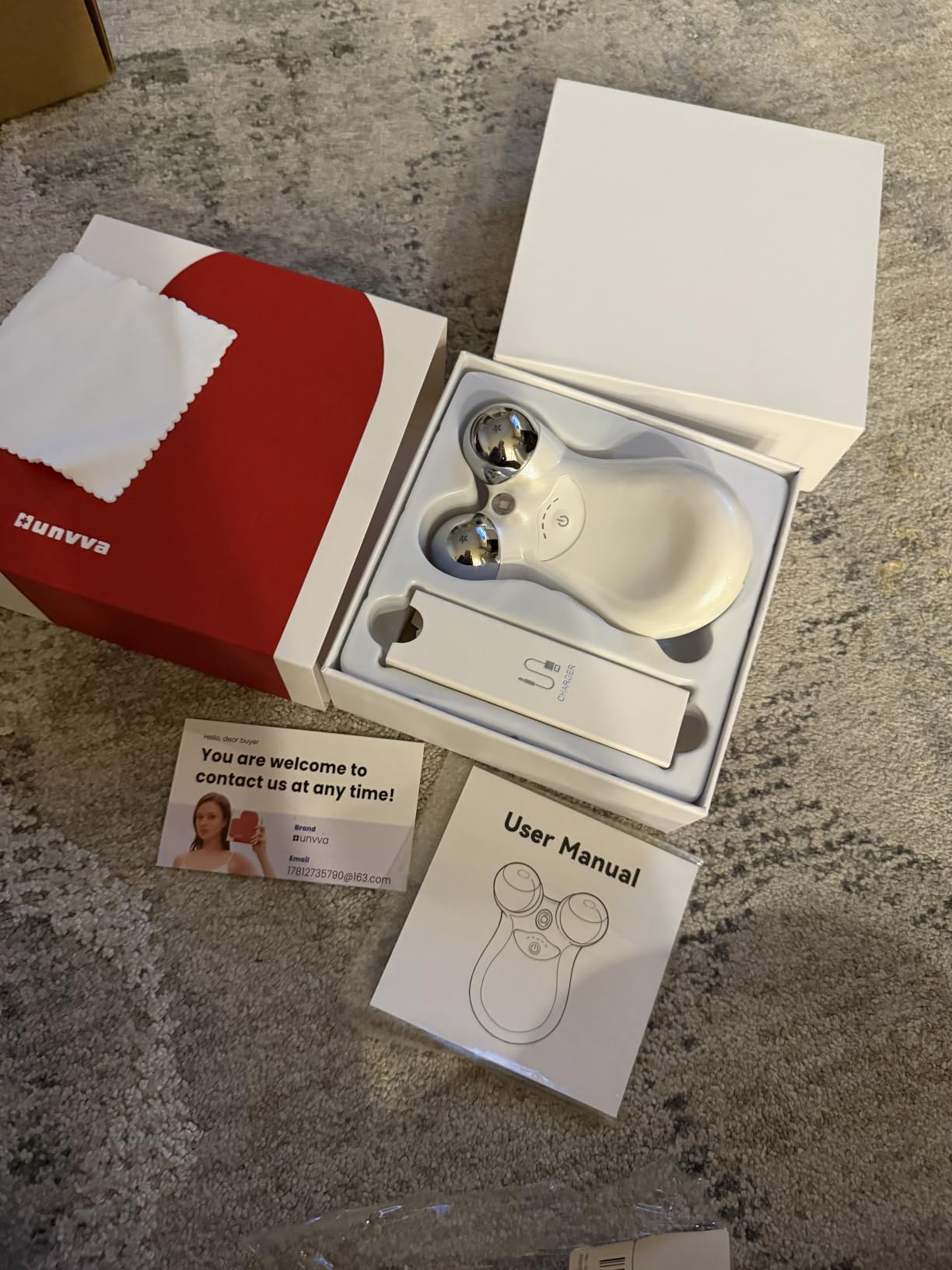 Microcurrent Facial Device,Latest Red Light Technology,Enhances The Ability to Lift The Face and Tighten The Skin,Facial Wrinkle Equipment,Smart Photon Micro-Current Device, Model:EP-300. customer photo 2
