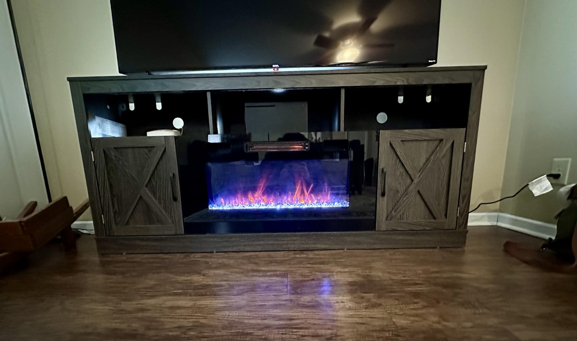 jiteentarou Farmhouse Fireplace TV Stand for 70/75/80 Inch TV, 32”Tall Entertainment Center w/ 36”Electric Fireplace and LED Light, 70”Media Console w/Barn Door Cabinet for Living Room, Brown customer photo 2