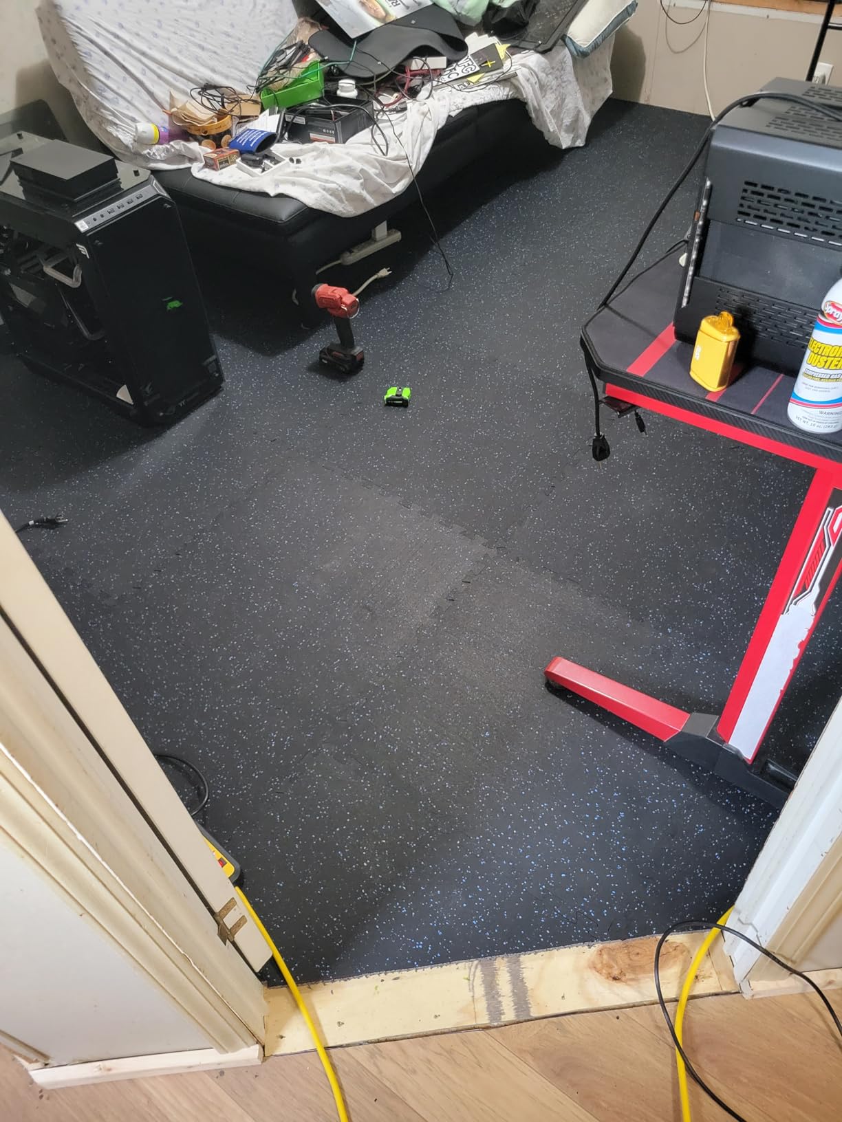 VEVOR 0.56In 100sq.ft 25 Tiles Gym Flooring for Home Gym, Rubber Top with High Density EVA Foam, 25